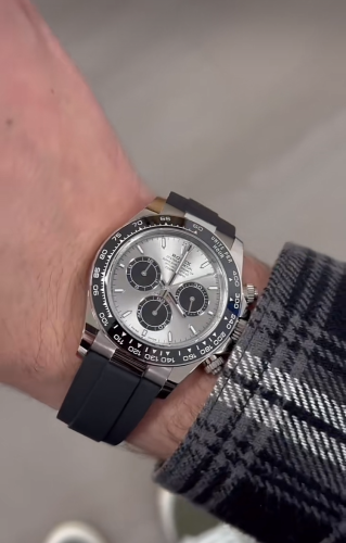 Click to view full screen Daytona 18k White Gold Super Clone Swiss Replica Watch | OysterFlex Rubber Strap | 4131 Swiss Movement photo review